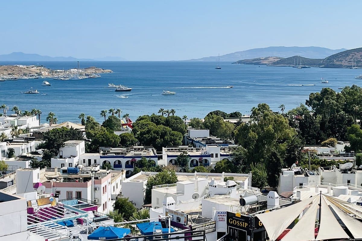 Gümbet Transfer from Dalaman Airport: Arrival Guide (2h 16m) — WeCare Transfer