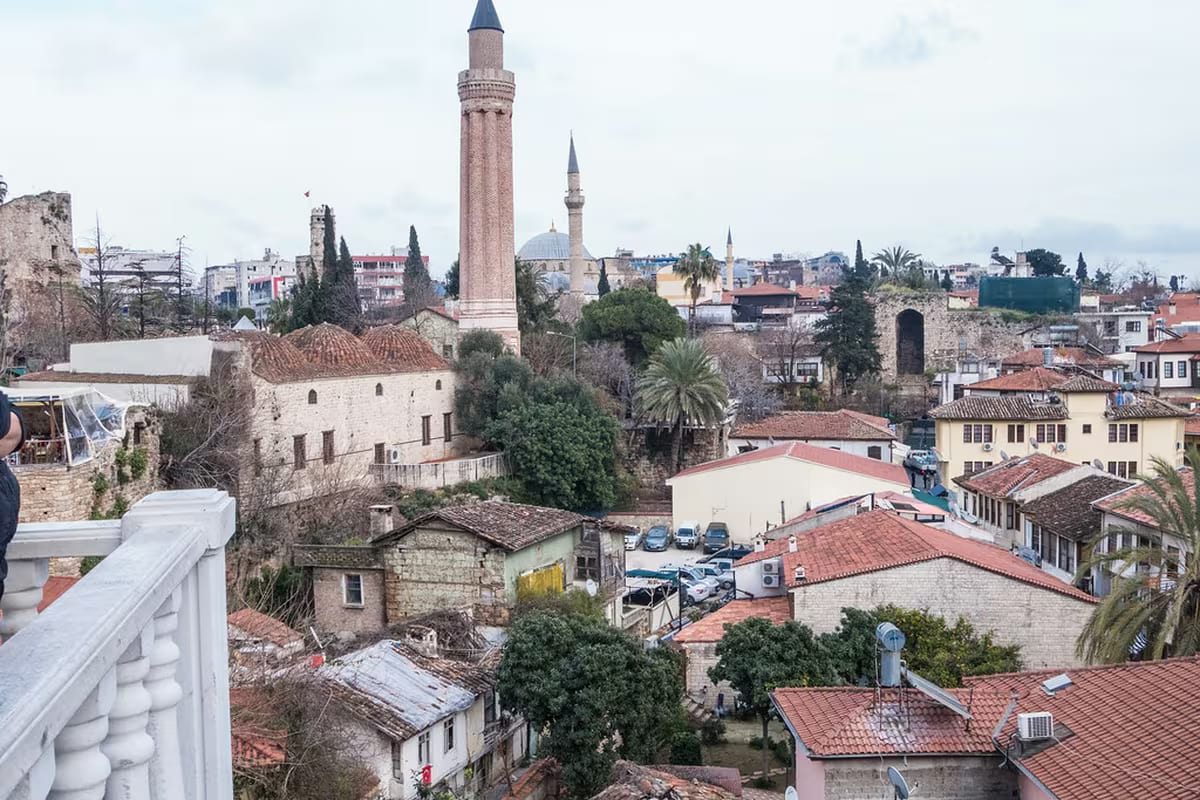Antalya Airport Taxi oder Privattransfer? Vergleich 2026 (AYT)