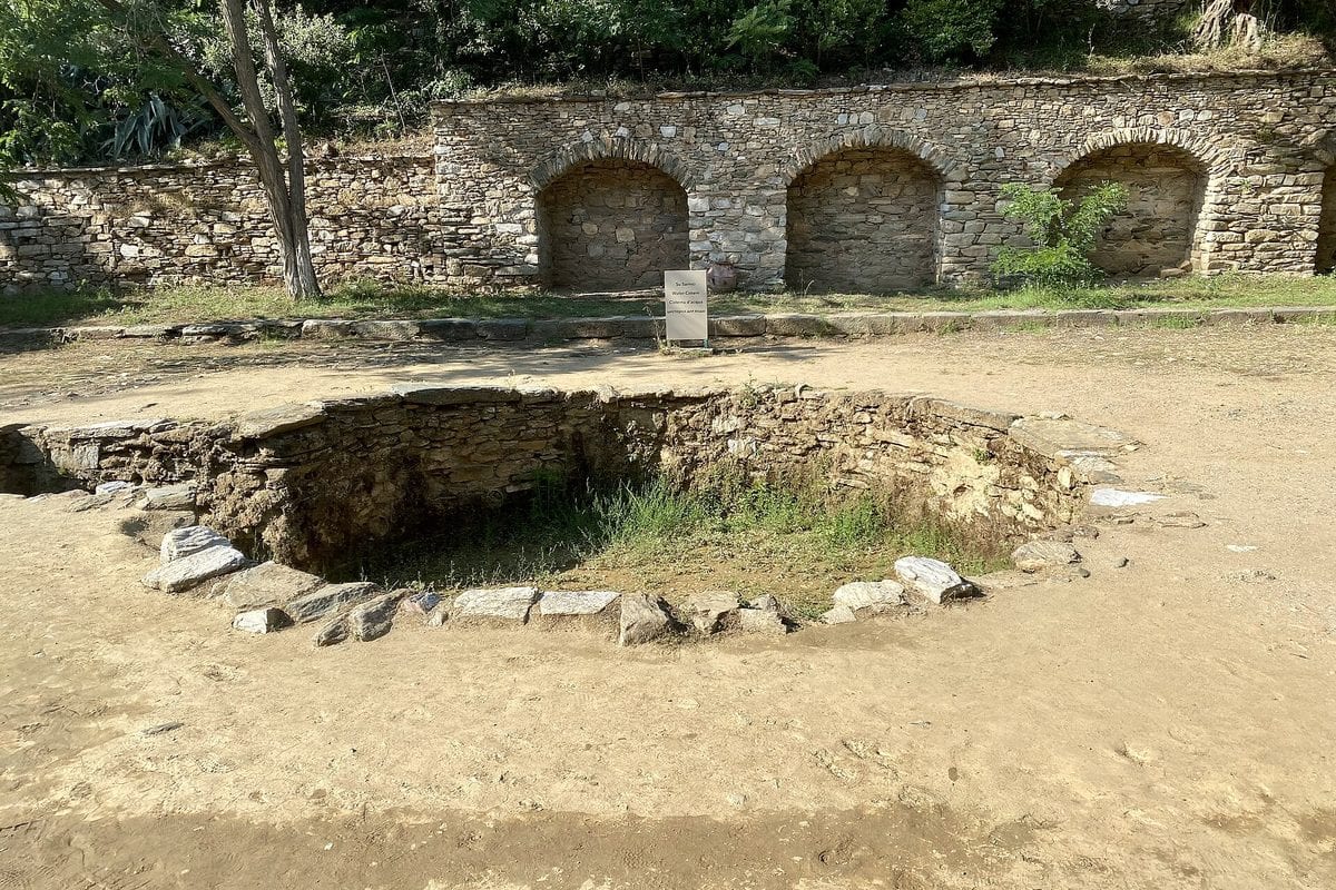 Meryemana (Virgin Mary House) — археологический объект и исторические руины