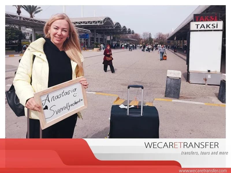 Customer greeting photo