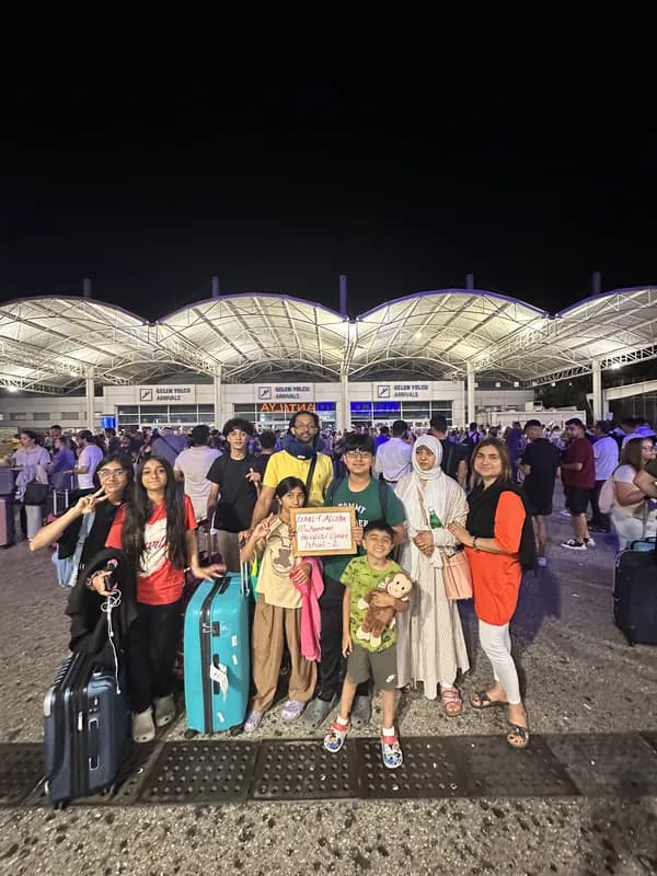 Group transfer at airport