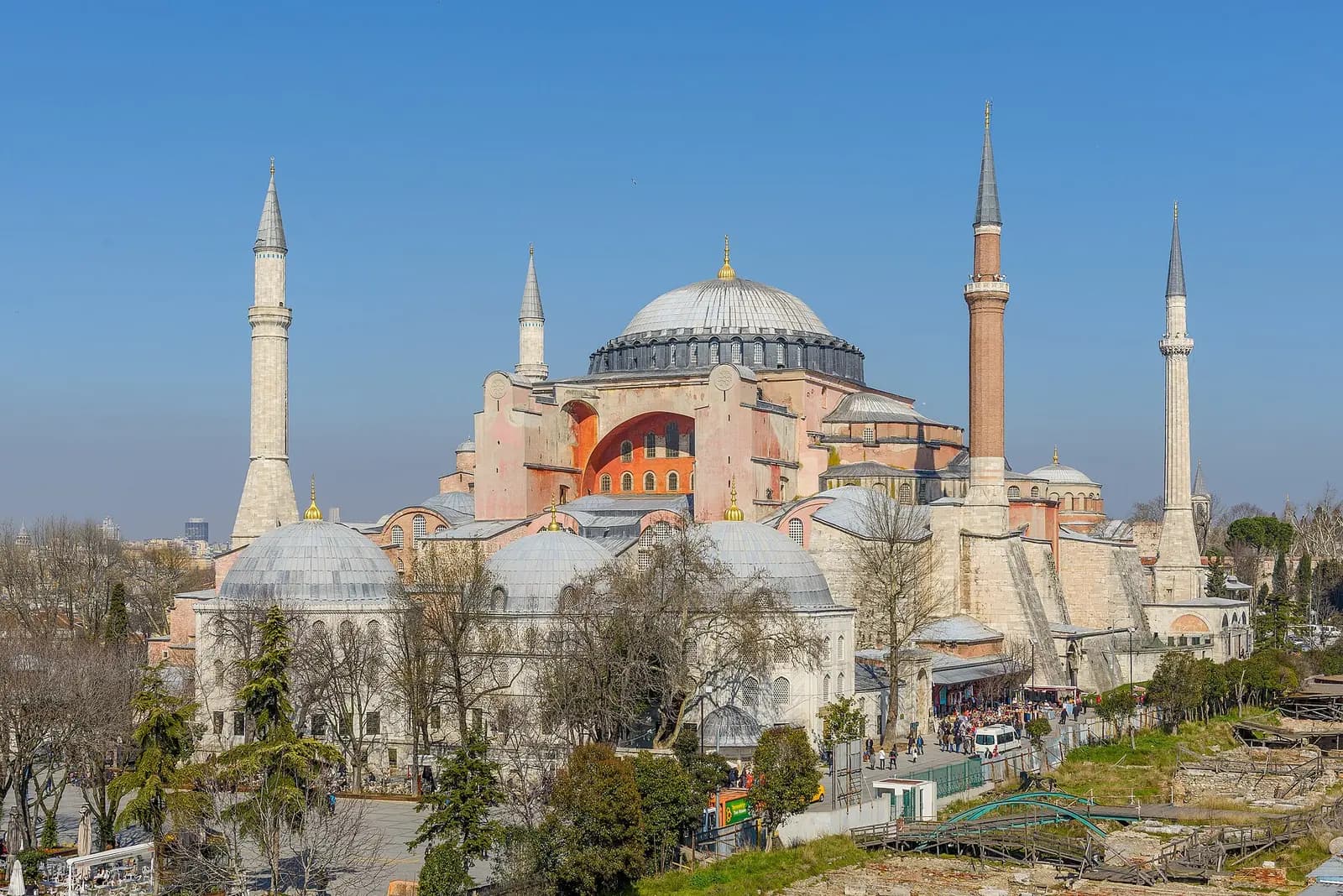 Istanbul Flight Day Tour — Private Tour with a WeCare Guide